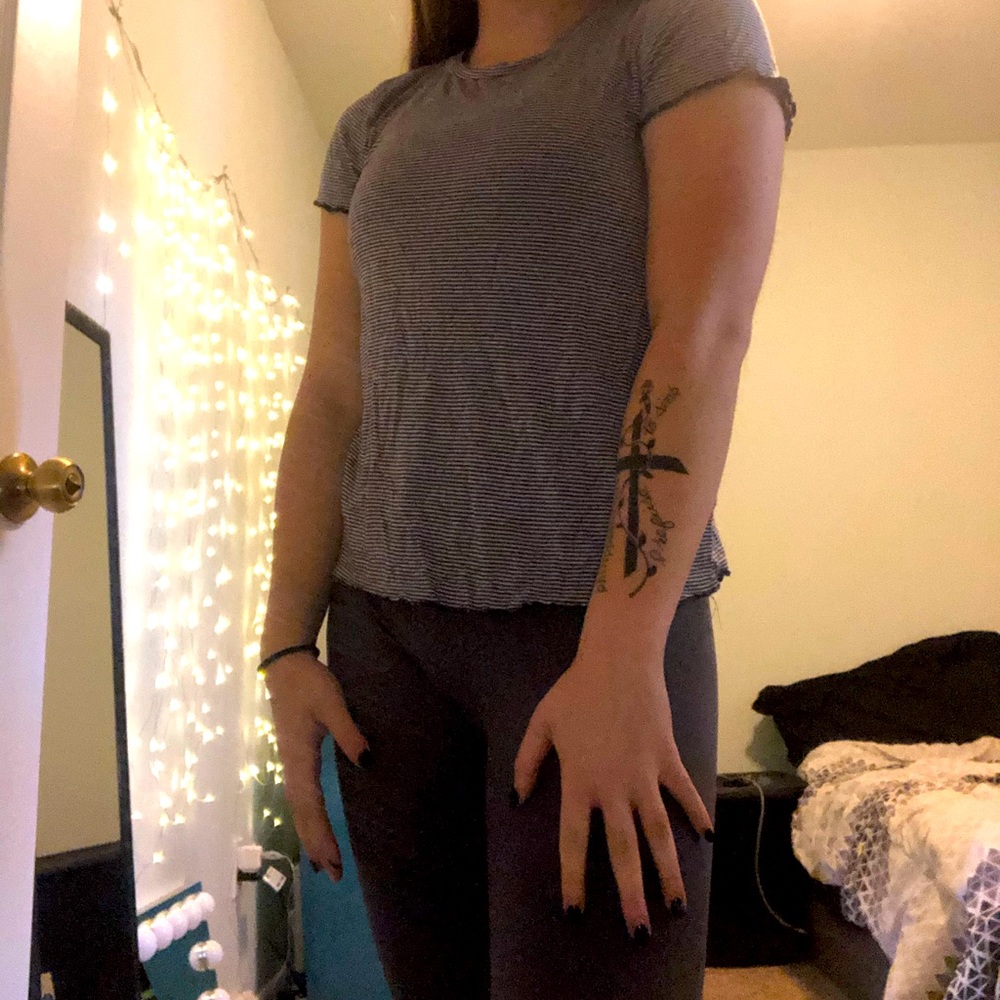 Thin t-shirt, size S.